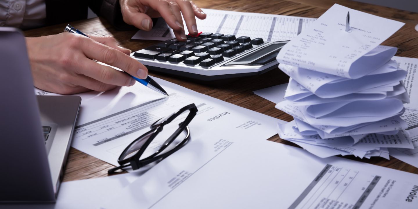 Digital dunning systems make companies react faster and efficiently then the old way of letters.